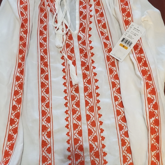 Karen Kane blouse - SOLD - Picture 7 of 8